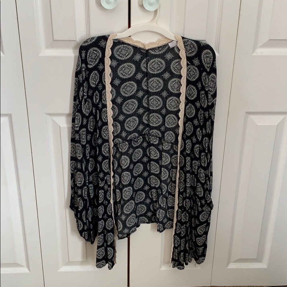 Women’s shirt